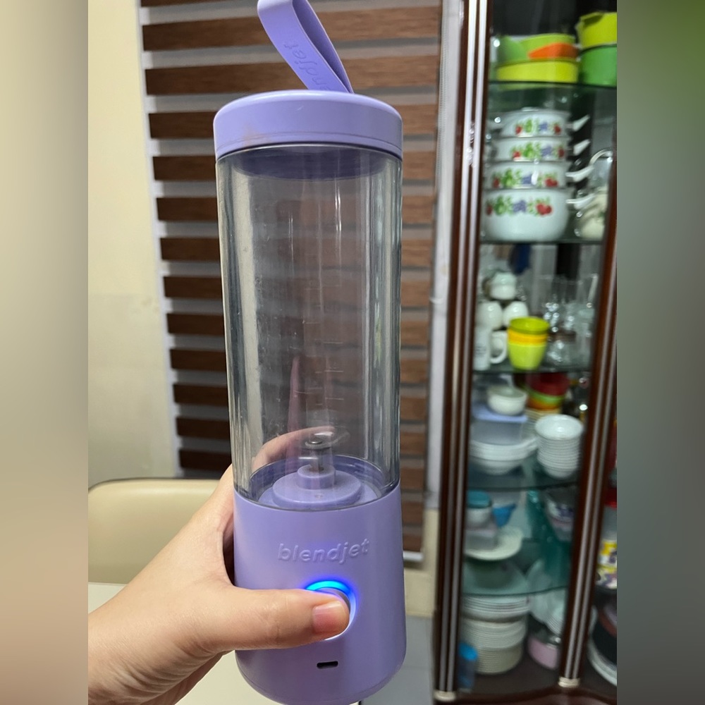 Blendjet 2 Original in Lavender Color. - Picture 1 of 6